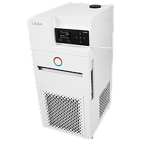 Lauda RP 240 E Heating Circulation Thermostat (-40 ... 200 °C, 4.4 L)