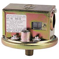 Dwyer 1996-20 Gas Pressure Switch for Furnaces, SPDT, 1/8" F & 1/4" M, Visible Set Point (20 inH₂O, NPT Male and Female, 1/4 in x 1/8 in)