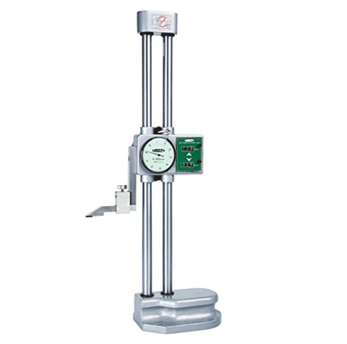 Height gauge used for precision measurement on a surface plate