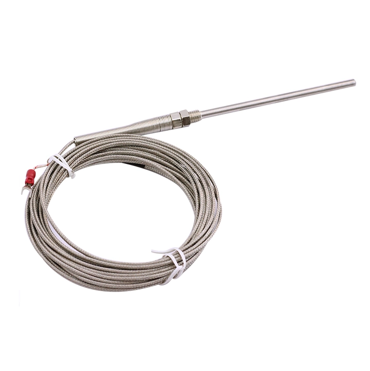 Temperature probe and thermocouple sensor used for industrial temperature measurement