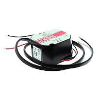 TRACO Power TIW 06-106 Switching Power Supplies 6W AC/DC Power Supply in a Chassis Mount Plastic Case