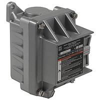 Square D 9001BR218 Pushbutton Switches CONTROL STATION 600VAC 5A, Type B