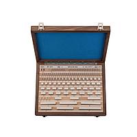 Mahr 4800028 Rectangular Gage Block Set made of Ceramic (tolerance class:0, 408 C)