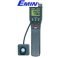 EXTECH 403125 Wide-range meter with high 0.01Fc resolution and analog output, 0-20000 Fc