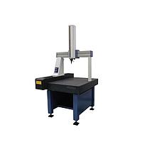 MITUTOYO Crysta-Plus M443 Coordinate Measuring Machine (400mm, 400mm, 300mm)