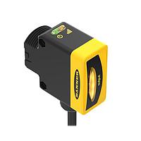 Banner Engineering QS30VR3FF600QPMA16 Photoelectric Sensors WORLD-BEAM QS30 Series: Universal Voltage - FF; Range: 600 mm; Input: 12-250 V dc or 24-250 V ac; Output: SPDT e/m Relay-250 V ac; 150 mm (6 in) Micro-style PUR Pigtail QD; designed for use SMBQS30YL bracket