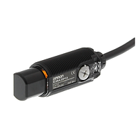 OMRON E3RA-DP13 2M Photoelectric Sensor with built-in amplifier (700 mm, diffuse reflective, plastic, PNP)