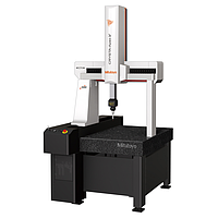 MITUTOYO CRYSTA-Apex V 776 CNC coordinate measuring machine (X: 700 mm,  Y: 700 mm,   Z: 600 mm)
