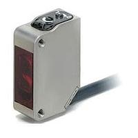 Omron Automation and Safety E3ZM-D87 Photoelectric Sensors Diffuse 1M M8 PNP