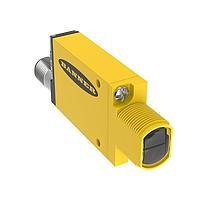 Banner Engineering MIAD9CVQ Photoelectric Sensors MINI-BEAM NAMUR: Convergent; Focal Point: 16 mm; Input: 5-15 V dc; Output: NAMUR; 4-pin M12 Integral QD