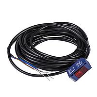 Telemecanique XUM0AKSAL2T Photoelectric Sensors MINI RECTANGULAR XUM TRANSMITTER 2M CABLE