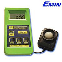MILWAUKEE SM700 Portable Lux Meter with waterproof probe